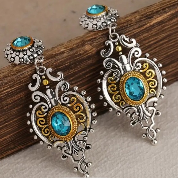 Vintage Blue Topaz Crystal Zircon Two Tone Dangle Earrings - Picture 1 of 7